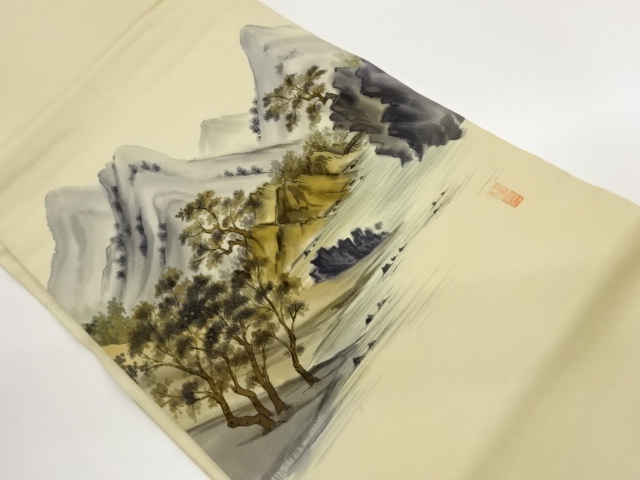 作家物　塩瀬手描き山並みに木々・川模様名古屋帯